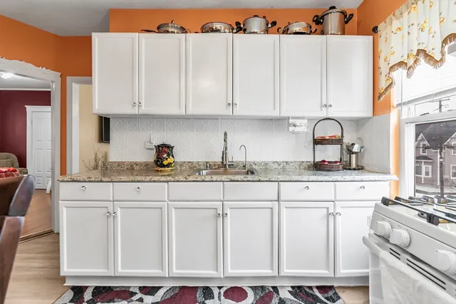 $879,900 | 87 Brookfield Street, Lawrence, MA 01843