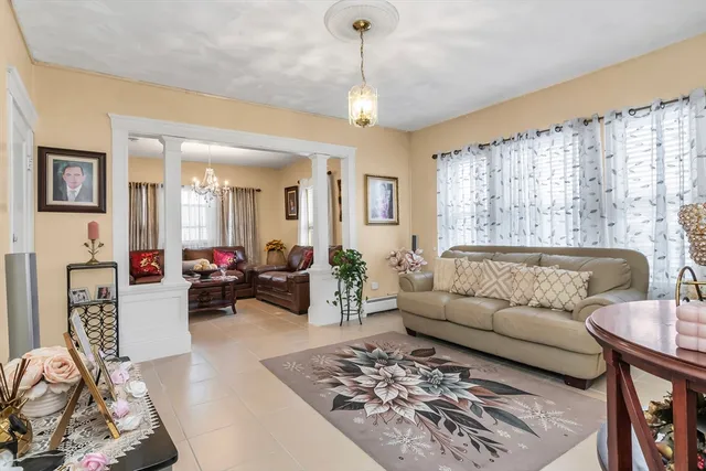 $879,900 | 87 Brookfield Street, Lawrence, MA 01843