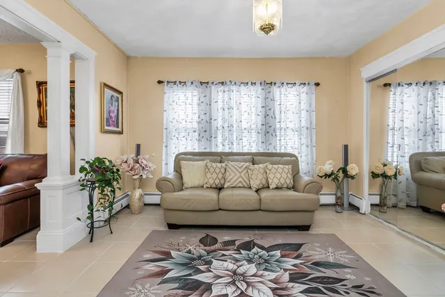 $879,900 | 87 Brookfield Street, Lawrence, MA 01843