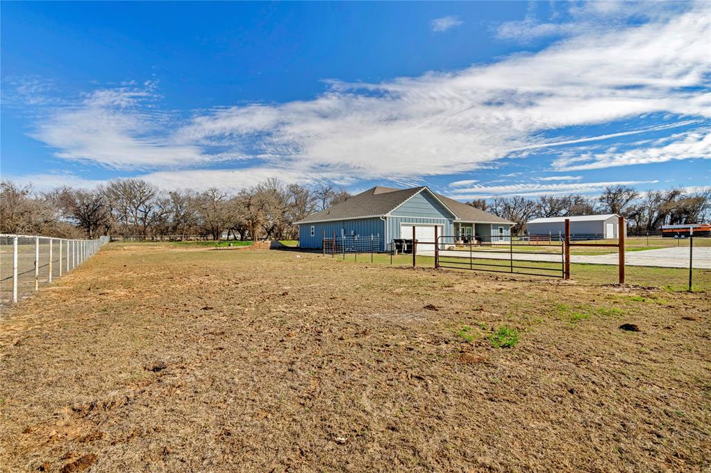 108 Dexter Lane Poolville, TX 76487 - Photo 20 of 25