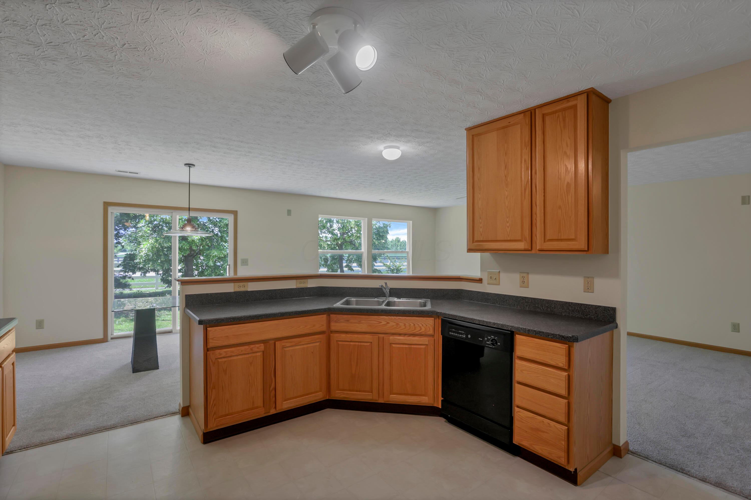 2117 Ripple Road Hilliard, OH 43026 - Photo 6 of 14 17-print-4E7A9147