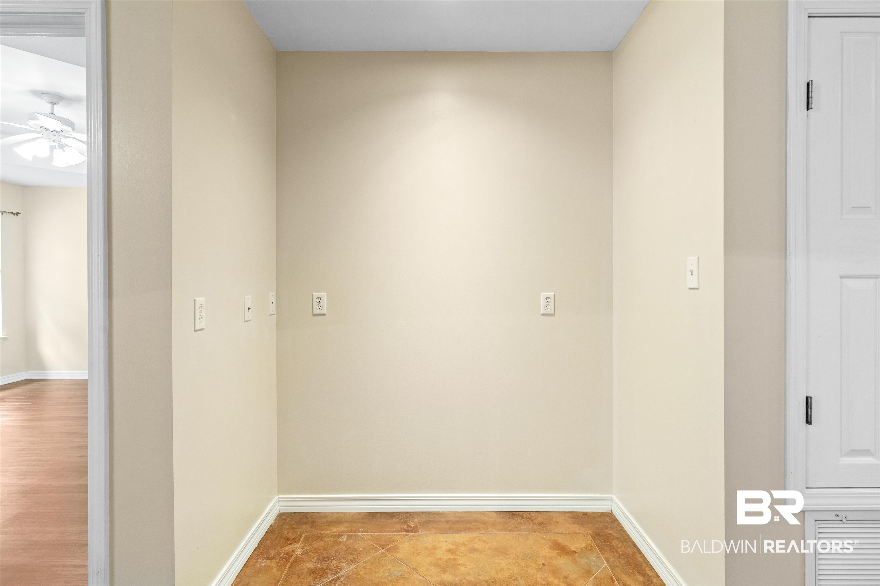 16985 Highway 104 Silverhill, AL 36576 - Photo 40 of 47