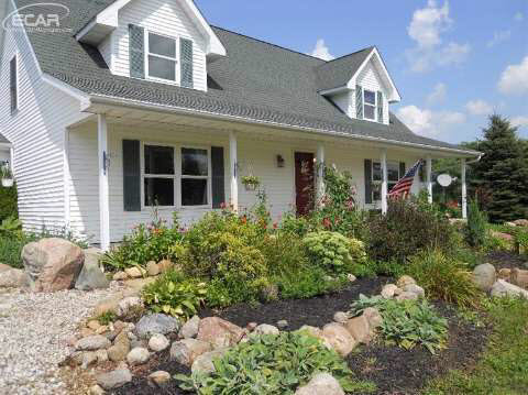 12881 East Burt Road Birch Run, MI 48415 - Photo 29 of 36 20446019-28.JPG
