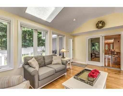 15 Robinson Road Westford, MA 01886 - Photo 13 of 27 Gallery Image 13