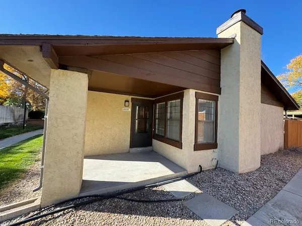 $2,300 | 3839 South Evanston Street, Aurora, CO 80014