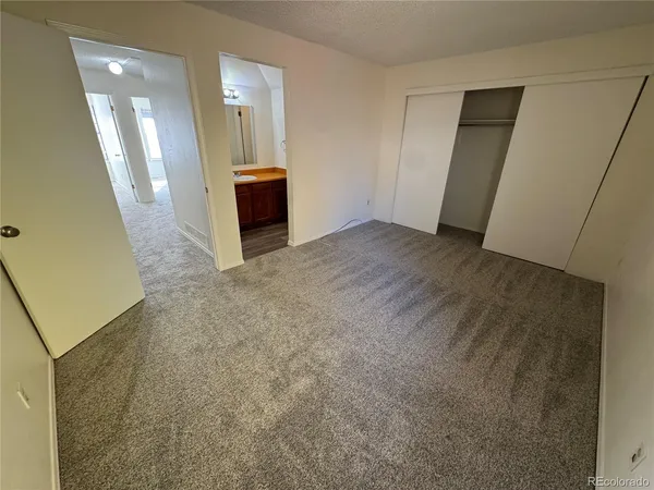 $2,300 | 3839 South Evanston Street, Aurora, CO 80014