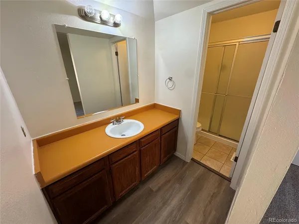 $2,300 | 3839 South Evanston Street, Aurora, CO 80014