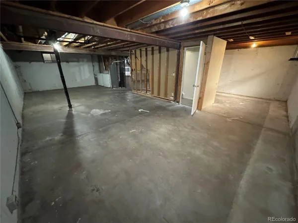 $2,300 | 3839 South Evanston Street, Aurora, CO 80014