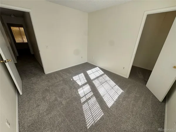 $2,300 | 3839 South Evanston Street, Aurora, CO 80014