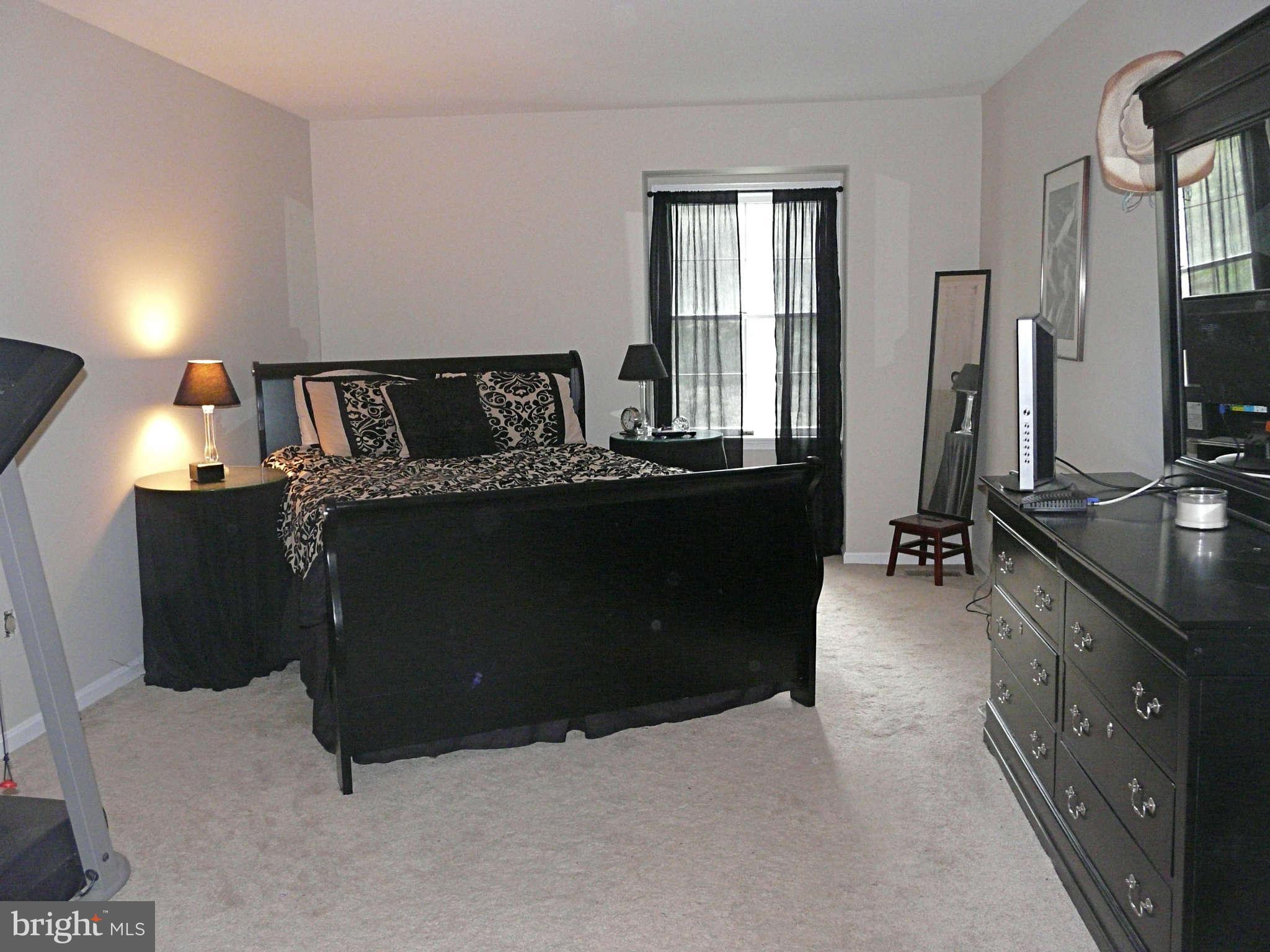 2 Doe Court Phoenix, MD 21131 - Photo 23 of 28 Bedroom Master