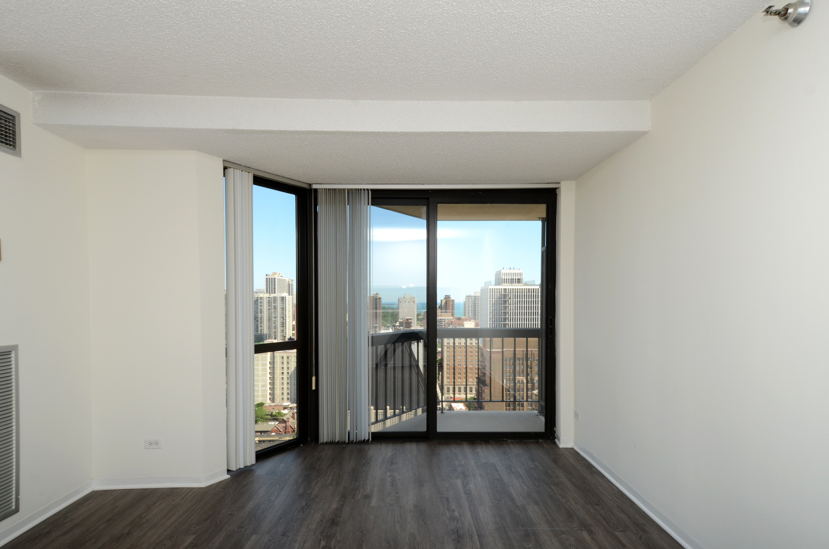 1133 North Dearborn Street, Unit 1302 Chicago, IL 60610 - Photo 7 of 11