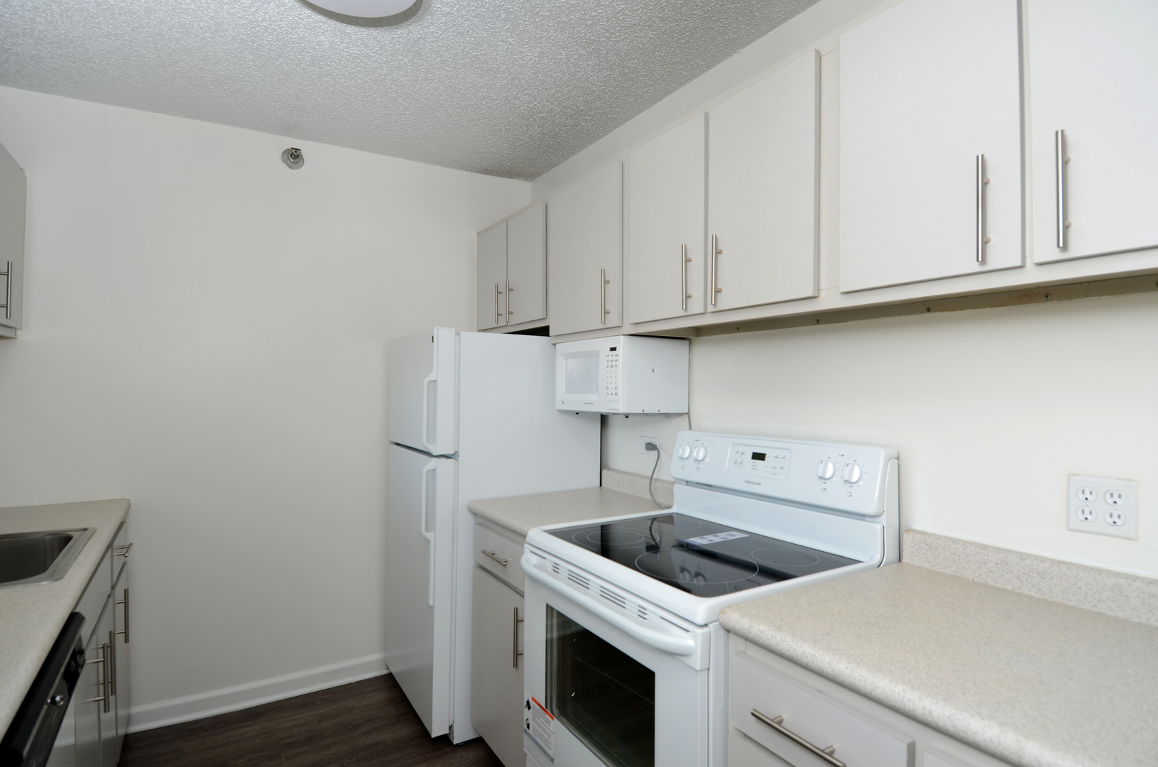 1133 North Dearborn Street, Unit 1302 Chicago, IL 60610 - Photo 9 of 11
