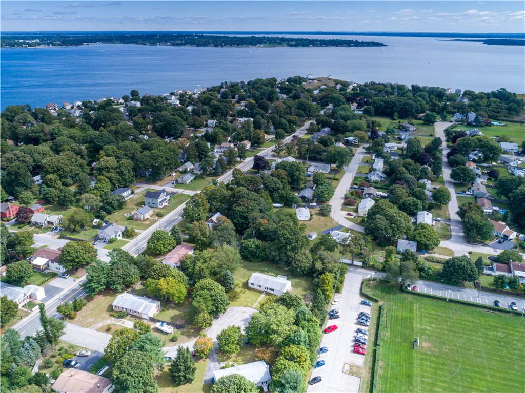 20 Del Rio Court Warwick, RI 02818 - Photo 39 of 40