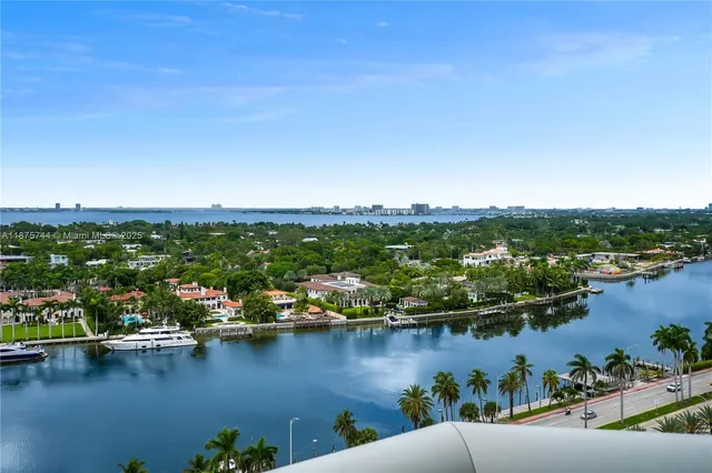 $1,795,000 | 4779 Collins Avenue, Unit 1805, Miami Beach, FL 33140