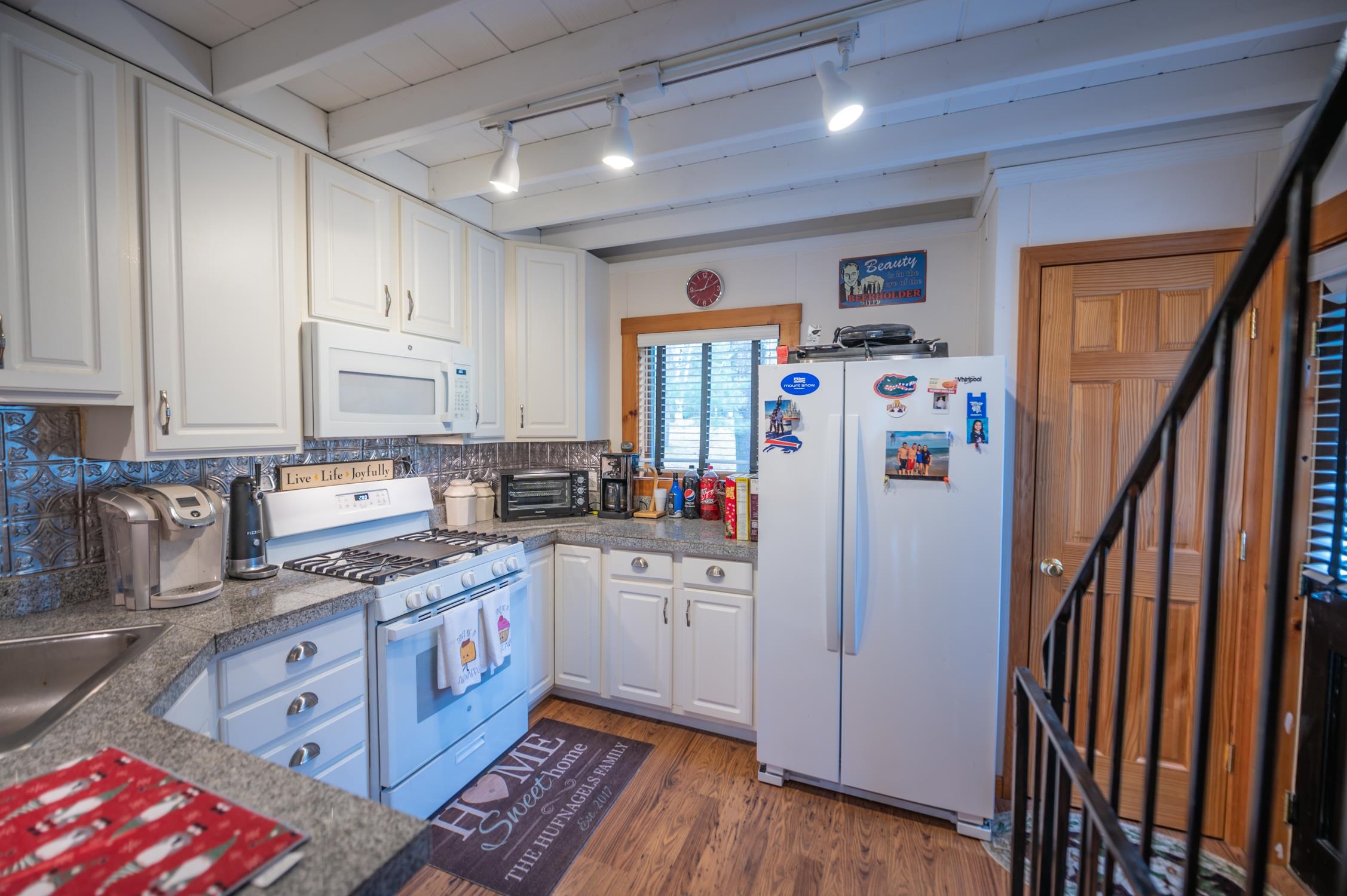 4 F Lower Highlands Road West Dover, VT 05356 - Photo 6 of 19 Gallery Image 6
