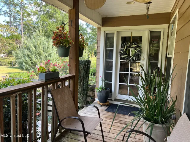 $200,000 | 17105 Spring Lake Drive West, Vancleave, MS 39565