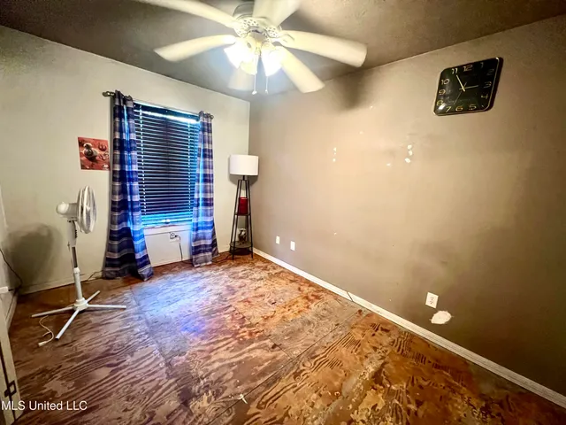 $200,000 | 17105 Spring Lake Drive West, Vancleave, MS 39565