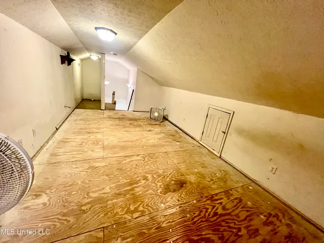 $200,000 | 17105 Spring Lake Drive West, Vancleave, MS 39565