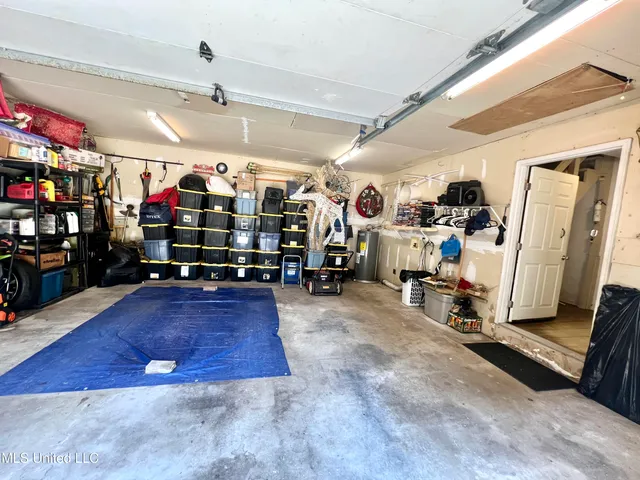 $200,000 | 17105 Spring Lake Drive West, Vancleave, MS 39565