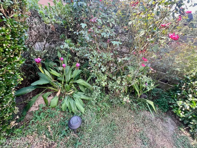 $200,000 | 17105 Spring Lake Drive West, Vancleave, MS 39565