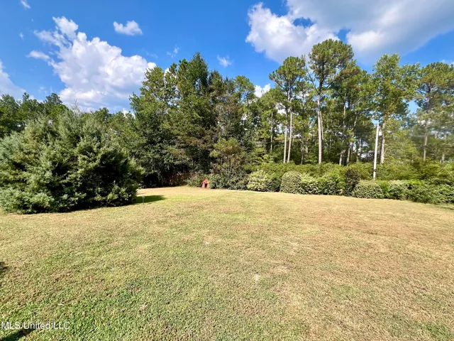 $200,000 | 17105 Spring Lake Drive West, Vancleave, MS 39565