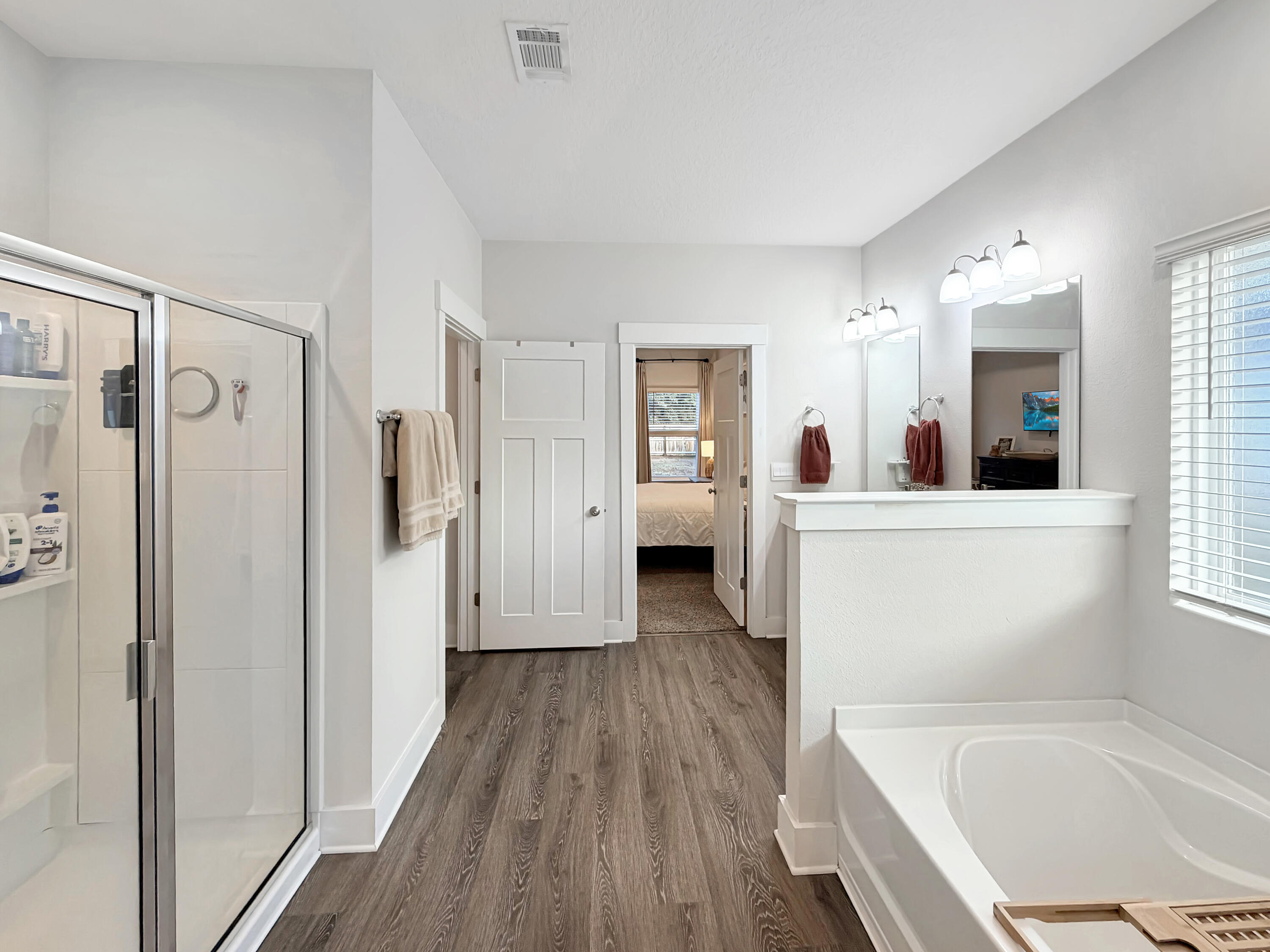 2456 Dakota Way Crestview, FL 32536 - Photo 7 of 38 IMG_3506