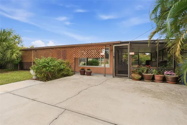 $235,000 | 857 Palmetto Street, Englewood, FL 34223