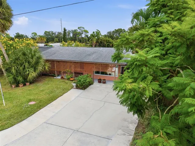 $235,000 | 857 Palmetto Street, Englewood, FL 34223