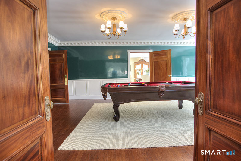637 Valley Road New Canaan, CT 06840 - Photo 16 of 37