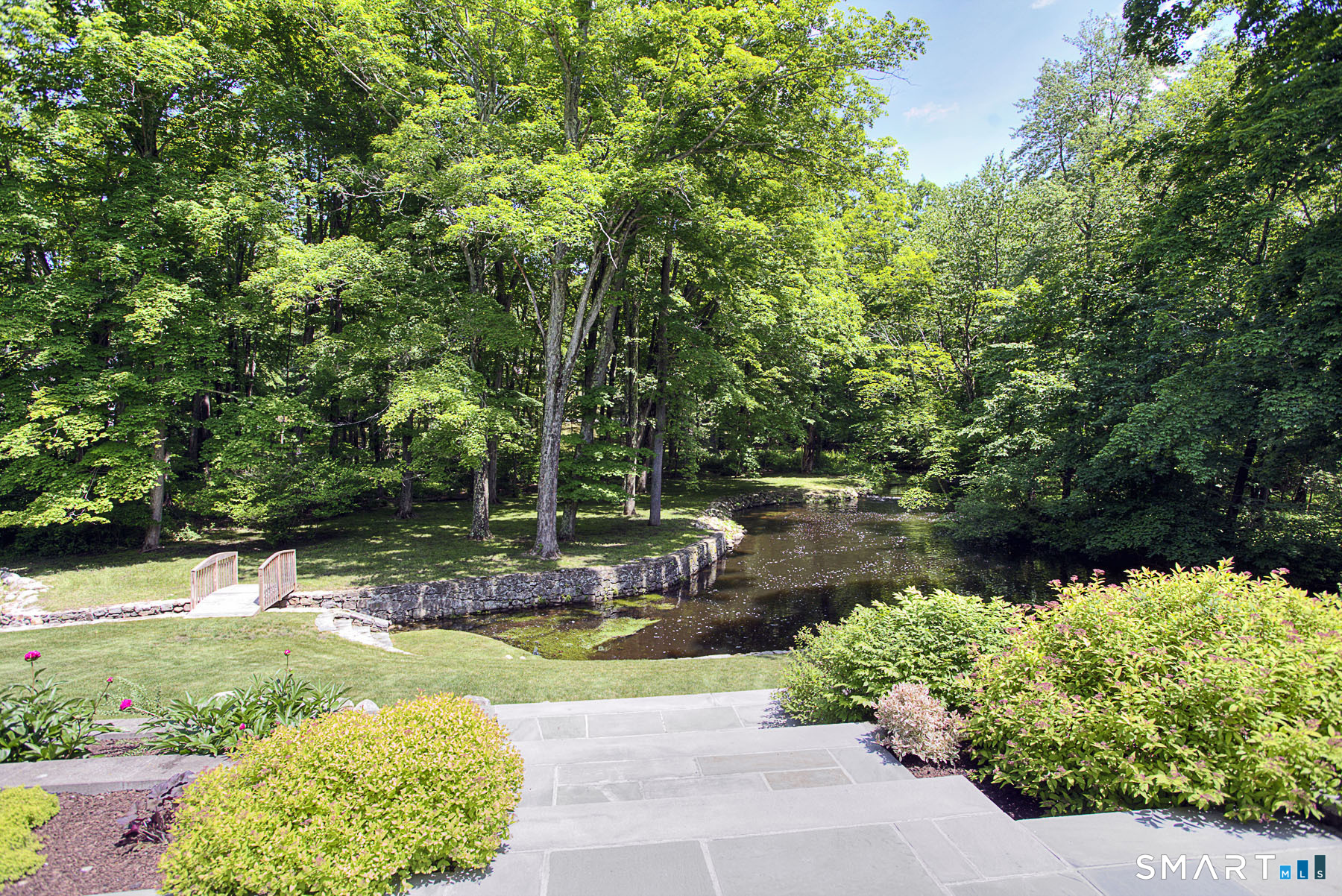 637 Valley Road New Canaan, CT 06840 - Photo 36 of 37