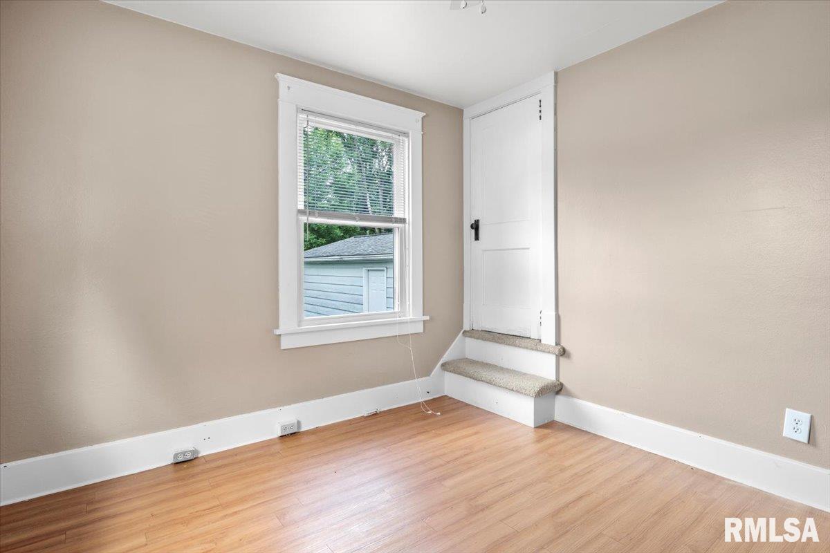 2104 South College Street Springfield, IL 62704 - Photo 13 of 30