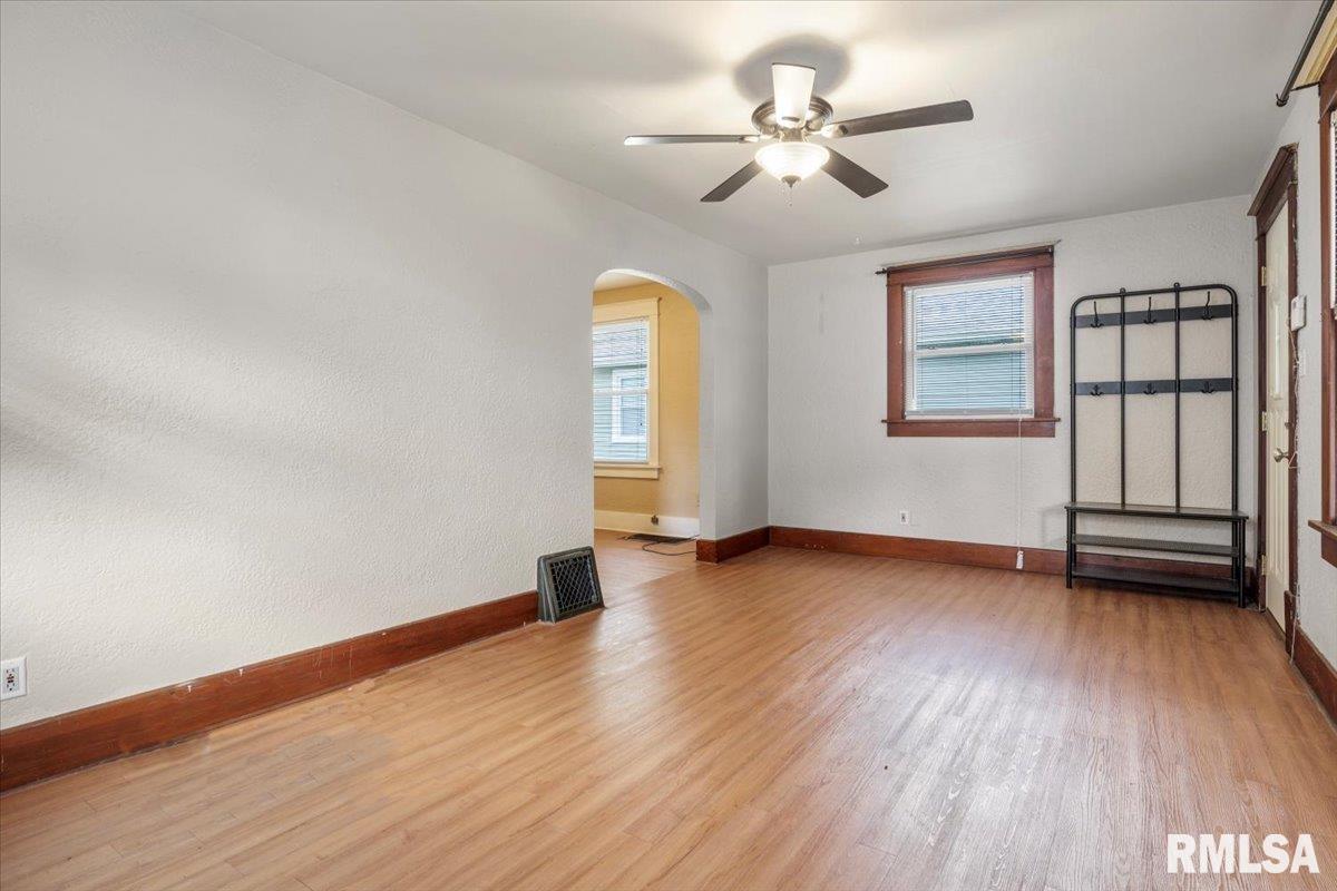 2104 South College Street Springfield, IL 62704 - Photo 17 of 30