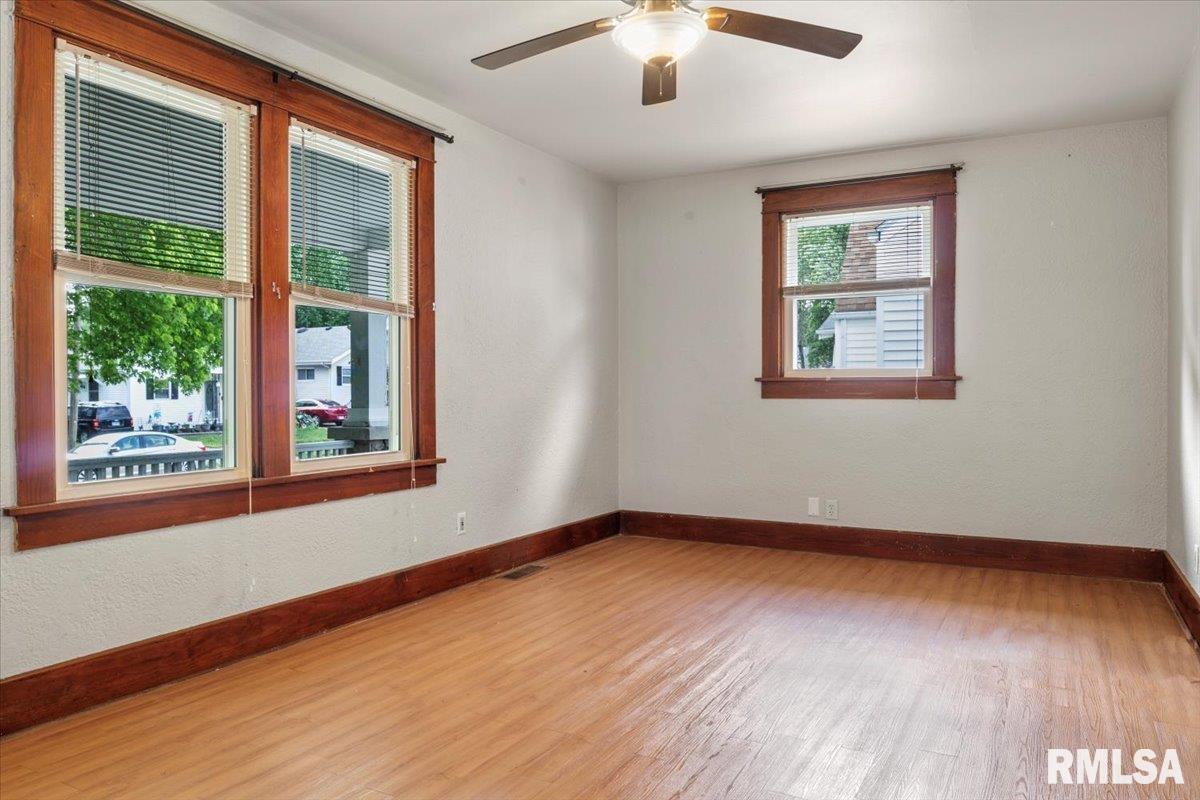 2104 South College Street Springfield, IL 62704 - Photo 18 of 30