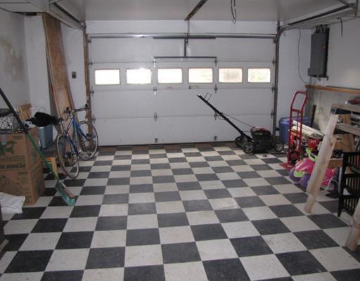 93 Eight Rod Road Augusta, ME 04330 - Photo 12 of 13 Parking Lot/Garage.