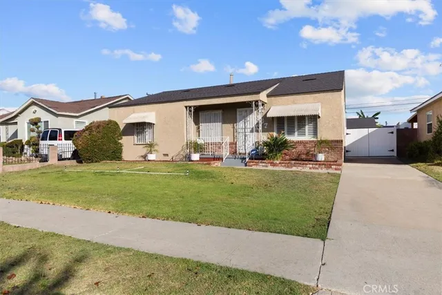 $699,999 | 957 West Myrrh Street, Compton, CA 90220