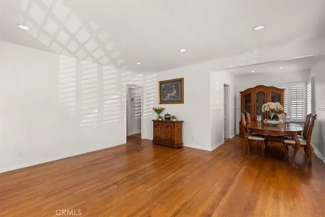 $699,999 | 957 West Myrrh Street, Compton, CA 90220