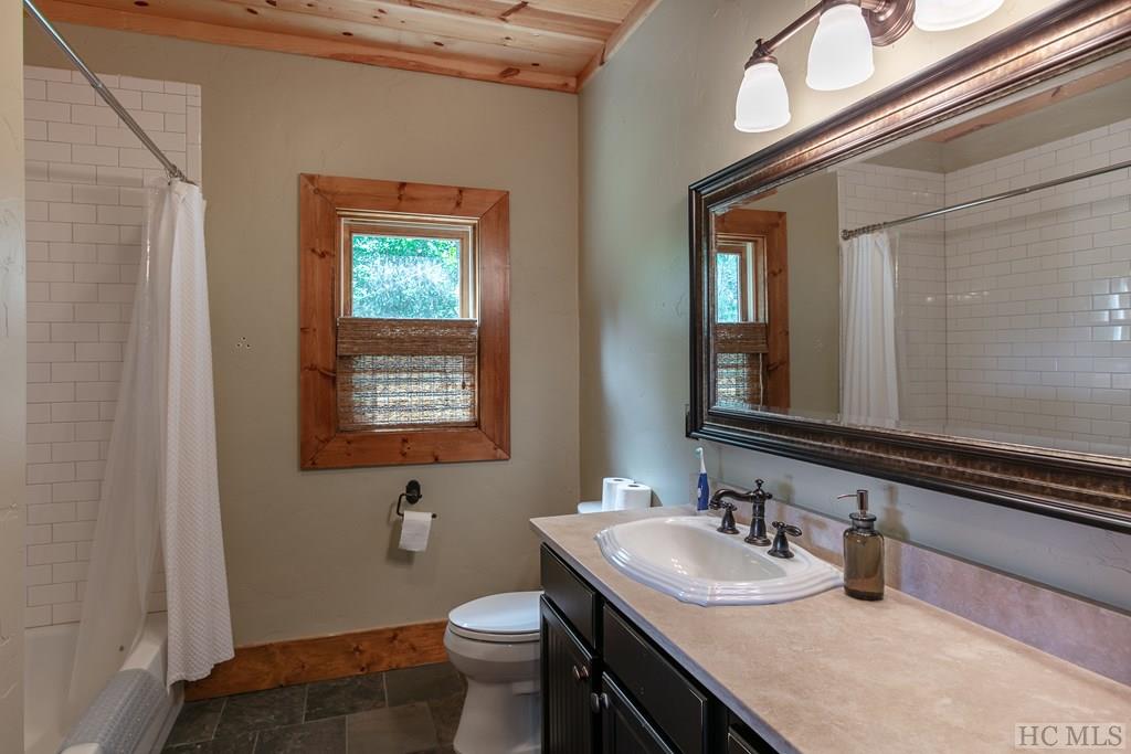 90 Smt Fls Road Sapphire, NC 28774 - Photo 43 of 50 Gallery Image 43