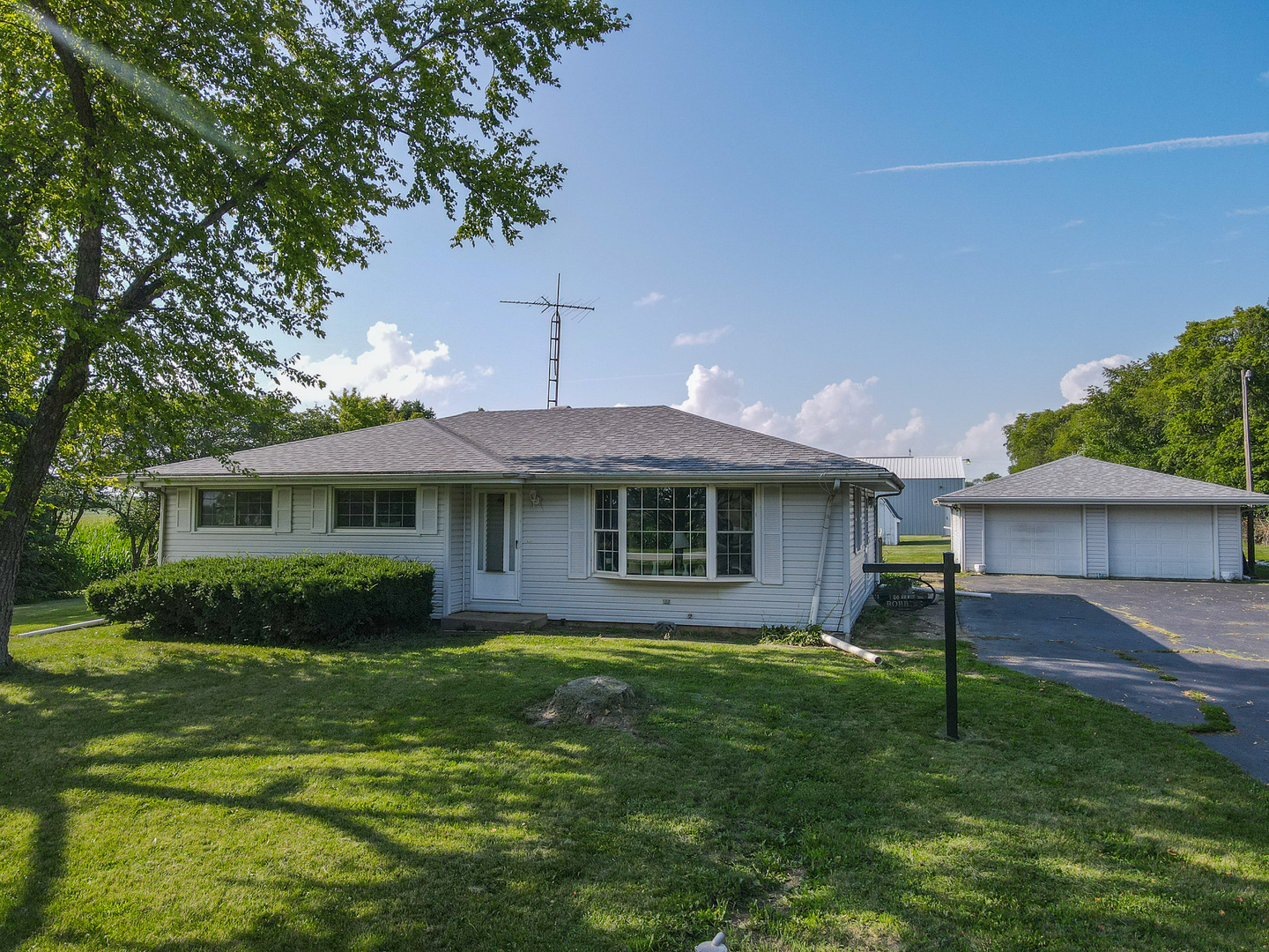 19600 West Peotone Road Wilmington, IL 60481 - Photo 38 of 38 Gallery Image 38