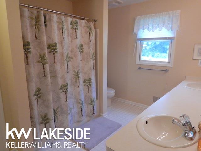 8301 Mist Field Court Howell, MI 48843 - Photo 13 of 34