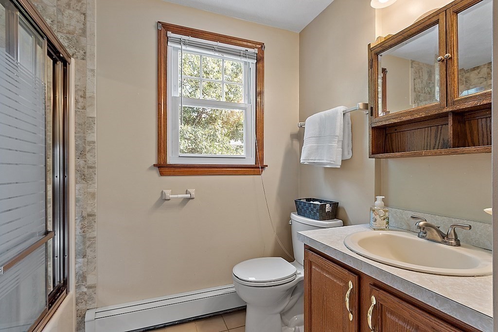 18 Cedarwood Road Billerica, MA 01821 - Photo 17 of 42 Gallery Image 17
