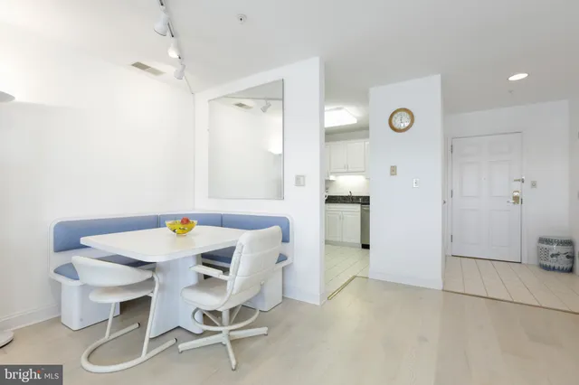 $2,700 | 2313 Windrow Drive, Princeton, NJ 08540