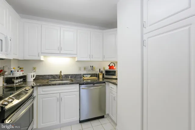 $2,700 | 2313 Windrow Drive, Princeton, NJ 08540