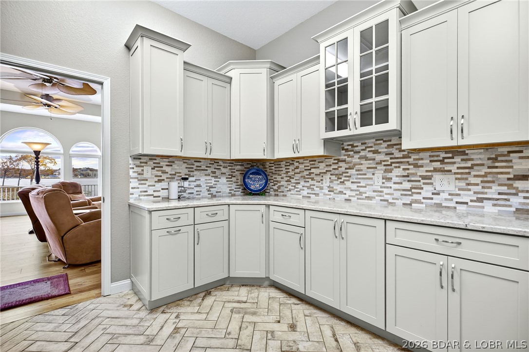 331 Hollow Oak Road Sunrise Beach, MO 65079 - Photo 35 of 66 Butlers Pantry off of Living Area