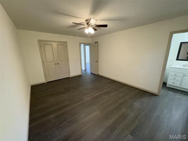 $389,900 | 25156 Woodridge Drive, Warrenton, MO 63383