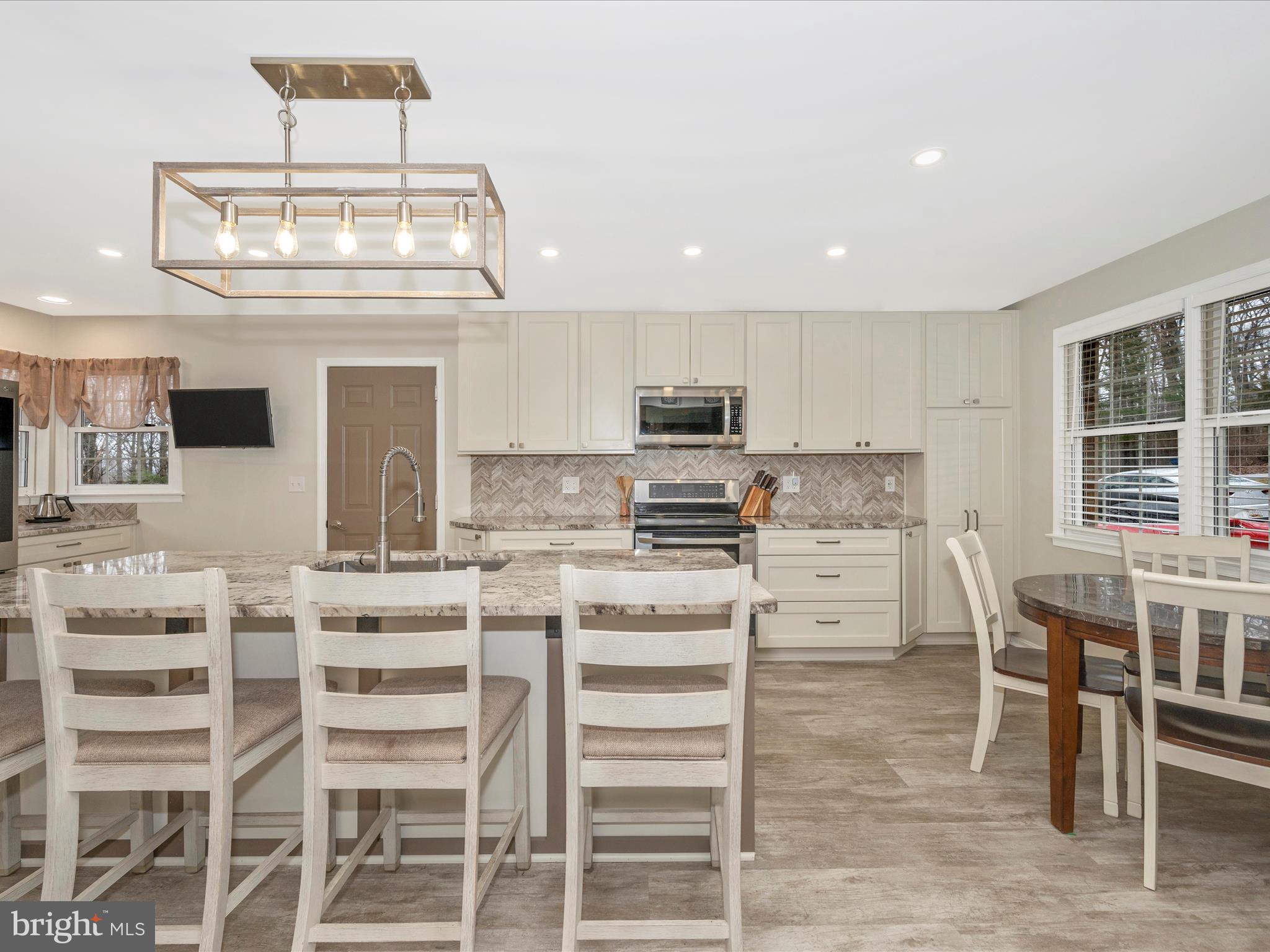 3905 Buffalo Road New Windsor, MD 21776 - Photo 11 of 53 Kitchen