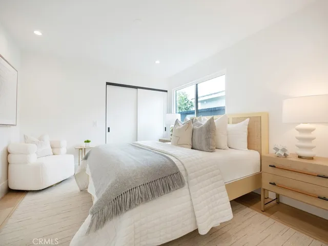 $2,180,000 | 2187 Meyer Place, Costa Mesa, CA 92627