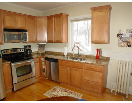45 High Street, Unit 2 Andover, MA 01810 - Photo 2 of 15 Gallery Image 2