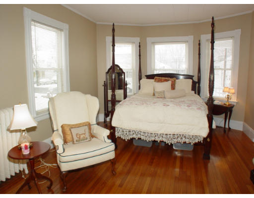 45 High Street, Unit 2 Andover, MA 01810 - Photo 5 of 15 Gallery Image 5