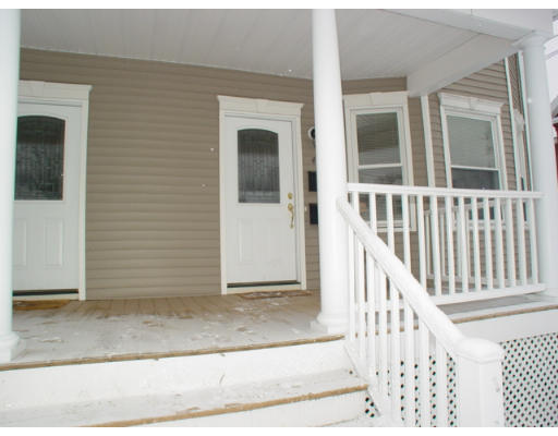 45 High Street, Unit 2 Andover, MA 01810 - Photo 7 of 15 Gallery Image 7