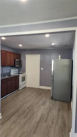 $1,990 | 849 West 2nd Street, Unit A, Riviera Beach, FL 33404